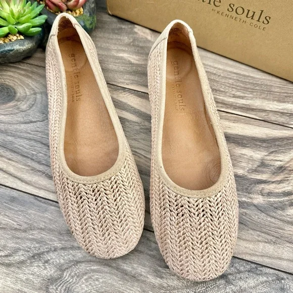 NIB Gentle Souls by Kenneth Cole 8M Eugene Travel Ballet Flats